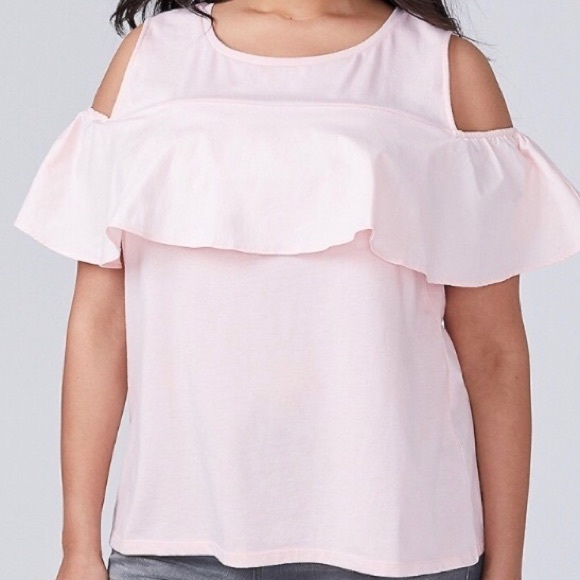 Lane Bryant Tops - 🌸Ruffed top🌸